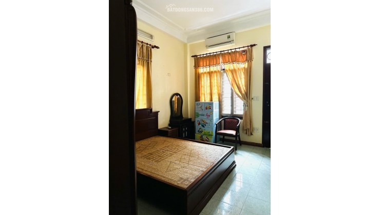 HIẾM QUÁPhân lô Xuân Thủy 40m 5T, ô tô tránh nhau, KD, chỉ hơn 12 tỷ