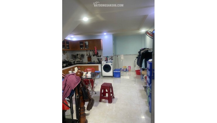 NHÀ ĐẸP 3 TẦNG GẦN NGUYỄN SƠN, 77M2 NGANG 5M DÀI 15M, GIÁ 5,9 TỶ TL