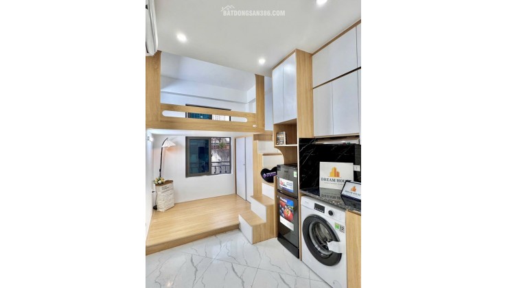 Bán Nhà Dòng Tiền CCMN Ngõ Cầu Giấy Xây Mới 6 Tầng 15 Phòng Khép Kín ( Cách Ô Tô 40M )