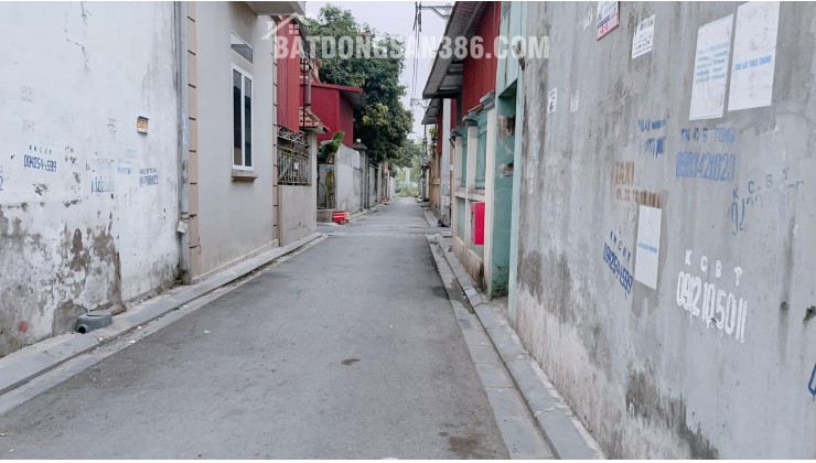 F0 CHỦ CẦN BÁN GẤP – LÔ GÓC HIẾM 80m² Bầu – Kim Chung – Đông Anh.Chủ bán lo việc gia đình – cần giao dịch nhanh • 80m² – MT 5m vuông đẹp