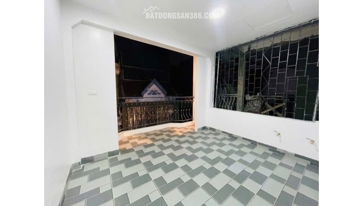 Bán nhà Vân Hồ 73m2 ô tô cửa full nội thất chỉ 20 quả