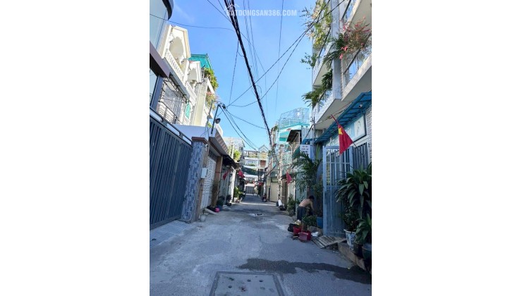 NHĨNH 4 TỶ THÍCH RỘNG RÃI THÌ CHỌN CĂN NÀY - 40M2 - 2 TẦNG - HẺM VF3 - GẦN EMART - PHẠM VĂN CHIÊU - TẶNG FULL NỘI THẤT