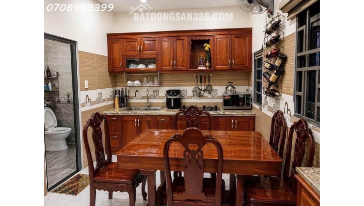  CHỈ 3 TỶ! NHÀ LÔ GÓC NGANG 4.8M – 2 TẦNG Ở NGAY – SÁT TRƯỜNG CHINH – GIÁ HIẾM