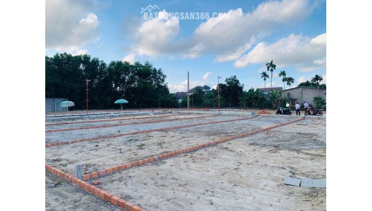 Đất Hoà Tiến Đà Nẵng trục đường 5m5 giá chỉ từ 1tỷ/lô