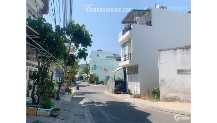 Bán lô đất quốc lộ 21-Khu Công Nghệ Cao-Hòa Lạc-DT 80m2.MT 6m.Full thổ cư-Giá đầu tư chỉ 2tỷ7