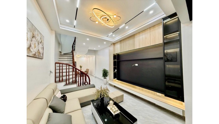 NHÀ PHÂN LÔ QUÂN ĐỘI – ÔTÔ ĐỖ CỬA – NGÕ RỘNG 5M THANH XUÂN – GẦN NGÃ TƯ SỞ – 41M2 – 5 TẦNG – 6 NGỦ – GIÁ 12.8 TỶ