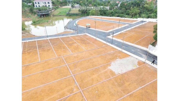 Siêu hiếm lô góc 2 mặt tiền view hồ Đồng Trạng gần ĐHQG, DT 102,5m2 full thổ cư, sẵn sổ