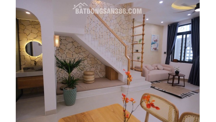 Bán nhà Dũng Sĩ Thanh Khê 52,9m2 3 tầng 3PN full nội thất giá 4,95 tỷ