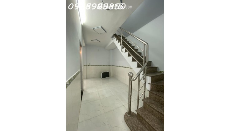 NHÀ LINH ĐÔNG HẺM Ô TÔ – SÁT PHẠM VĂN ĐỒNG – CHỈ 4.5 TỶ