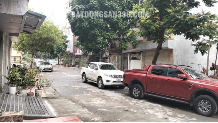 Biệt thự liền kề KĐT La Khê, diện tích 60m2, 5 tầng, 18 tỷ( có thể thỏa thuận) miễn trung gian