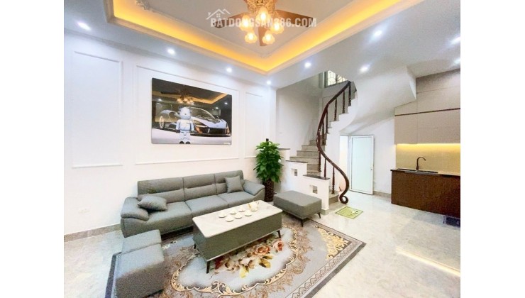 ĐA SỸ KIẾN HƯNG HÀ ĐÔNG _Ô TÔ  DT 40m2 _ MT 4.5 m x NHỈNH 8 ĐỒNG