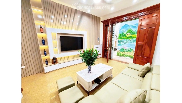 BÁN GẤP NHÀ NGUYỄN KHÁNH TOÀN