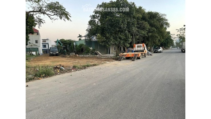 Vị trí vàng mặt đường đôi 60m-trung tâm Hòa Lạc-128m²-Giá bán nhanh cực hấp dẫn thấp hơn 7-12%