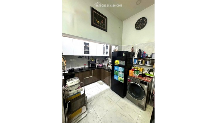 LÔ GÓC MẶT TIỀN 8M - KINH DOANH NHIỀU LĨNH VỰC -TÂN BÌNH TP,HCM - 5.X TỶ