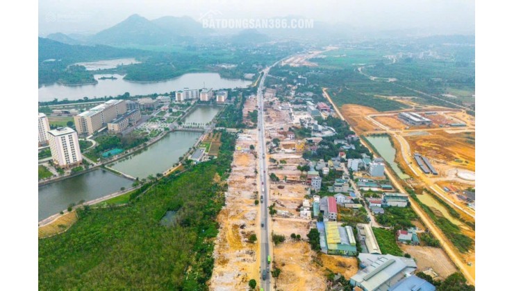 Cần bán 150m2 thôn nhòn Tiến Xuân đối diện cổng số 2 đhqg, cạnh xanh vila xây trọ