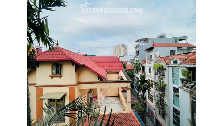 Trung Tâm Lạc Long Quân - Nhà Đẹp 6 Tầng - Chủ Xây Tâm Huyết Tặng Nội Thất - Ô Tô Đỗ Cửa - Sổ Chính Chủ - Ở Sướng