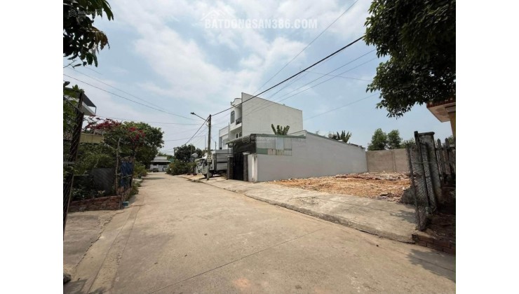 Cần ra gấp lô 135m2 Hoà Lạc, MT6m, gần ĐL Thăng Long, khu CNC ĐH Quốc Gia, ĐH FPT, QL 21 chỉ 3,6 tỷ