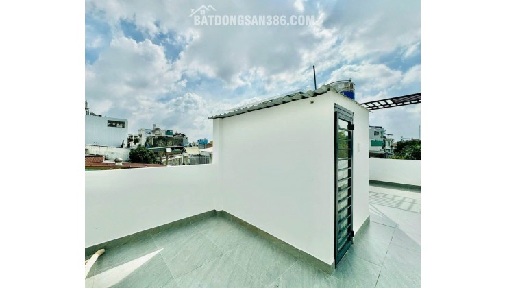 NGAY LOTTE - CITYLAND - TRUNG TÂM GÒ VẤP- 3 TẦNG SÂN THƯỢNG - HẺM 3G - SẴN NỘI THẤT - SỔ VUÔNG A4 - 4 TỎI TL