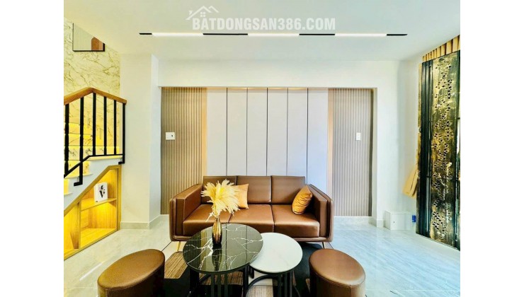 NGAY LOTTE - CITYLAND - TRUNG TÂM GÒ VẤP- 3 TẦNG SÂN THƯỢNG - HẺM 3G - SẴN NỘI THẤT - SỔ VUÔNG A4 - 4 TỎI TL