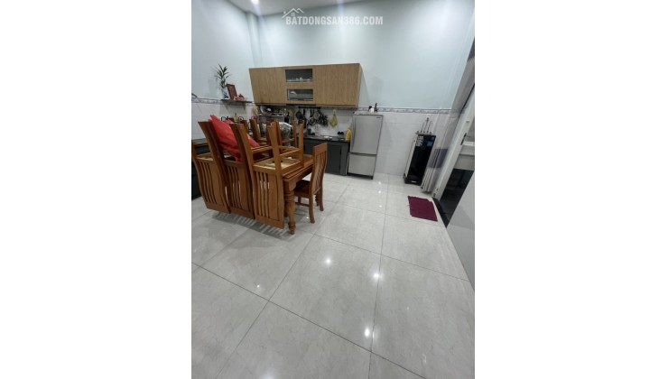 Bán nhà 3 tầng Đường Tam Châu Tam Bình Thủ Đức - 110m2  - Ngang 4.6m - Xe hơi vào nhà - Giá 7.7 Tỷ