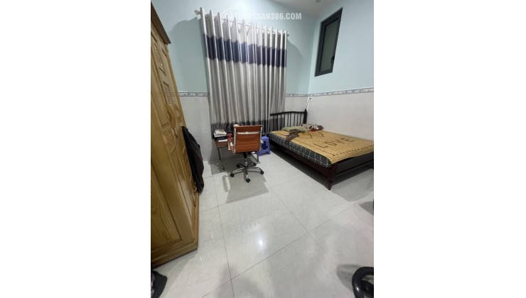 Bán nhà 3 tầng Đường Tam Châu Tam Bình Thủ Đức - 110m2  - Ngang 4.6m - Xe hơi vào nhà - Giá 7.7 Tỷ