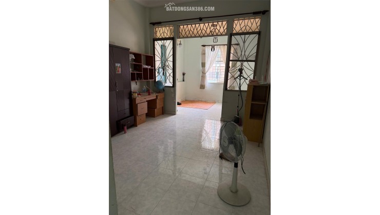 GIA ĐÌNH VỀ QUÊ MỞ XƯỞNG CẦN CHO THUÊ NHÀ MẶT TIỀN QUẬN 7 HỒ CHÍ MINH