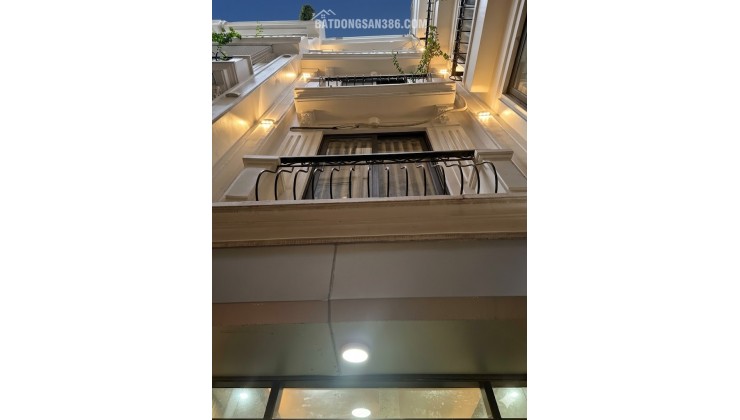 Nhà Phú Thượng - Ô tô gần - Ngõ nông - Ở sướng - Giữ tiền tốt - 1 căn duy nhất - Giá 6.7 Tỷ