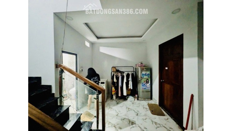 HIẾM! NHÀ NGANG 4.55M – ĐỐI DIỆN CITYLAND – DÒNG TIỀN 18TR/THÁNG