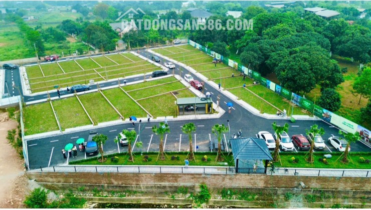 Cơ hội cuối cùng lô đất 100m2 gần Thạch Hòa, khu vực trung tâm Hòa Lạc. Phù hợp xây trọ, đầu tư sinh lời, kết nối Metro 5 – Quốc Lộ 21. Liên hệ xem