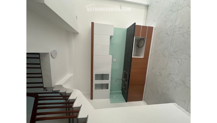 NHÀ MỚI TINH - Ô TÔ ĐỖ GẦN - NGÕ THOÁNG - TIỆN ÍCH QUANH NHÀ-