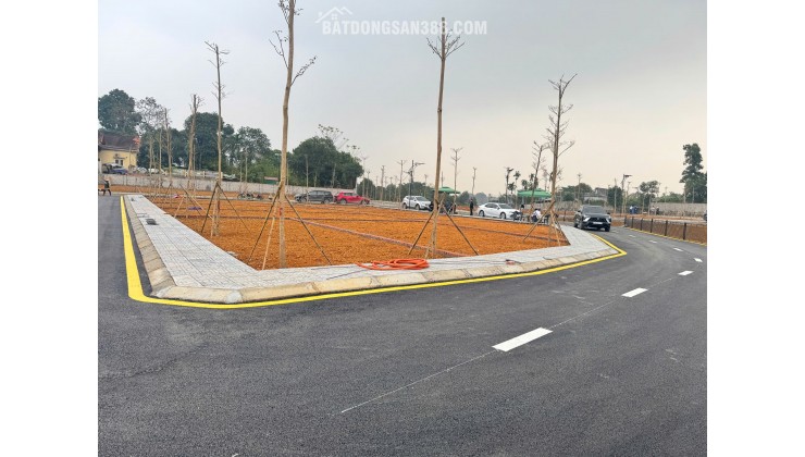 Đất Nền Hòa Lạc