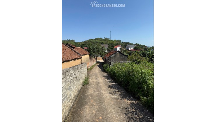 Bán đất Thượng Tùng, Yên Dũng, Bắc Giang. 106m2- Mt 6,3m. đường ô tô. giá 890 triệu