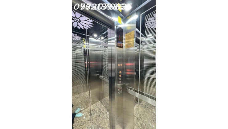 HƠN 9 TỶ- BIỆT THỰ  CAO CẤP CÓ HỒ BƠI- THANG MÁY- NGANG 7 x 14- ĐƯỜNG NGUYỄN HỮU THỌ- GÀN KDC ZEIT REVER.