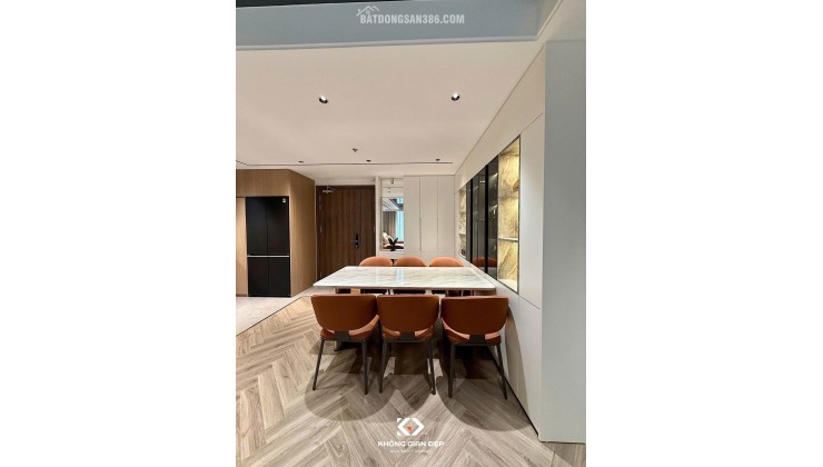 Bán Căn hộ chung cư Khai Sơn Long Biên- View đẹp- Full Nội thất- hỗ trợ vay 120m 3 ngủ nhỉnh 8 tỷ(TL)