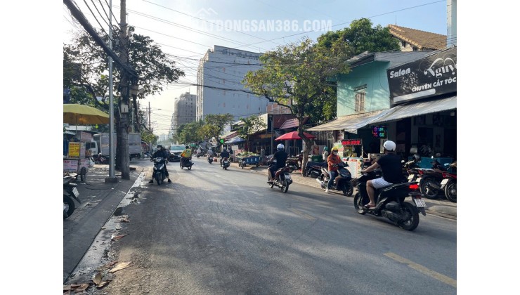 Đất Trống 12x34m Mặt Tiền chính Lý Phục Man Phường Bình Thuận Q7. Giá TL