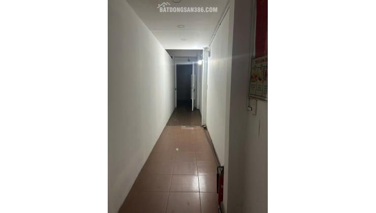 Cho Thuê Nhà Kd Mặt Tiền, 3 Tầng, 300m2 Mặt Tiền Số 533 Hoàng Văn Thụ, P4, Tân Bình, HCM