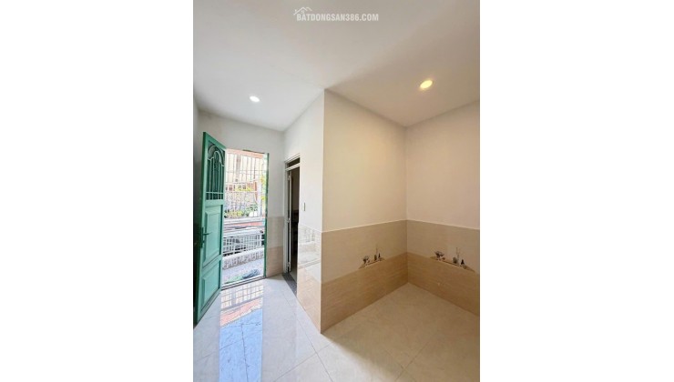 NHÀ HẺM OTO PHAN VĂN HỚN – 2 TẦNG – NHỈNH 3 TỶ, CV THUẬN KIỀU 100M