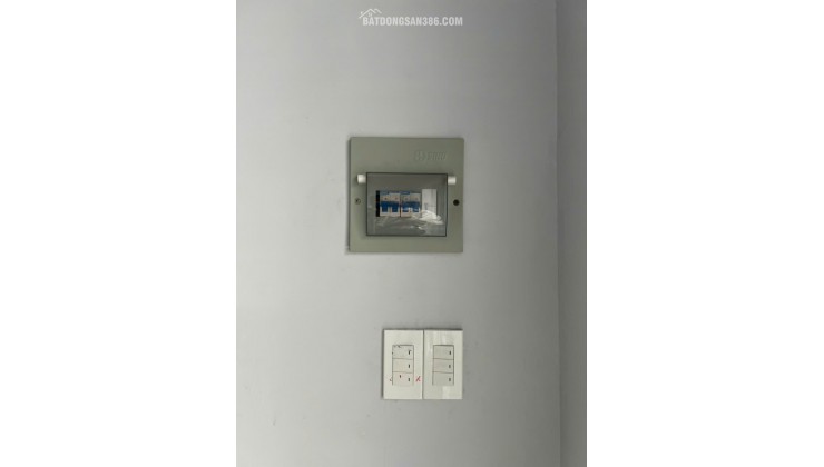 ĐỘC QUYỀN: CHO THUÊ NHÀ 39 TRẦN KHÁNH DƯ, TÂN ĐỊNH, QUẬN 1. DT 100M 3 LẦU. LH:0937133343.