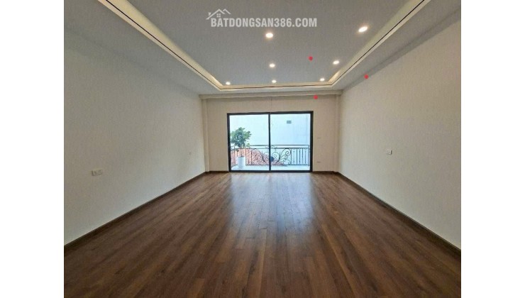 BÁN NHÀ NGỌC LÂM LONG BIÊN DT 85M2 GARA Ô TÔ THÁNG MÁY KHU PHỐ AN NINH TIỆN ÍCH