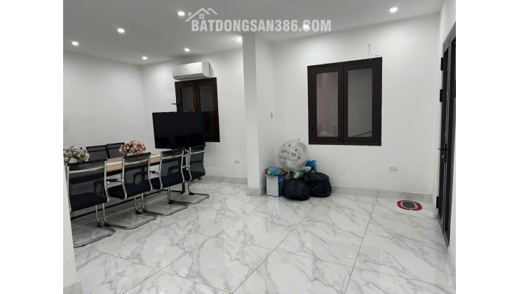 DIỆN TÍCH NGẦM GIỮA LÒNG VÕ THỊ SÁU – CƠ HỘI CHO NGƯỜI NHÌN RA BÀI TOÁN KINH TẾ