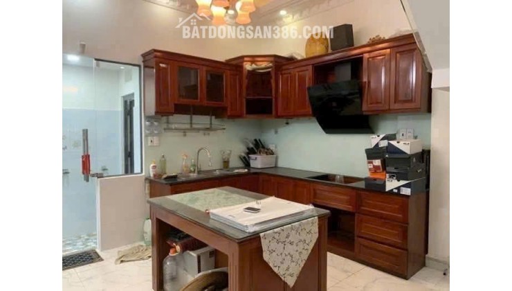 NHÀ PHƯỚC KIỂN- 3TẦNG- 135M2- CHO THUÊ 12TR/TH- HOAN CÔNG ĐẦY ĐỦ- CHỈ 6Ty1