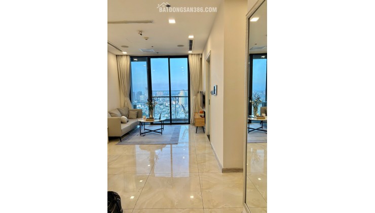 BÁN CĂN HỘ VINHOMES GOLDEN RIVER Q1, DT 70M2 (2PN2WC) SHR CHỈ 14.9 TỶ. LH:0906322053.