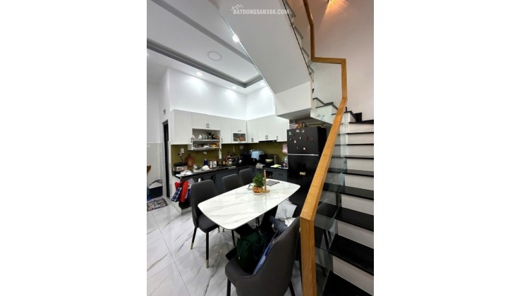 NHÀ MỚI ĐẸP 4TẦNG BTCT- FULL NỘI THẤT- 55M2- HOAN CÔNG ĐẦY ĐỦ- CHỈ 5Ty3- NHÀ BÈ