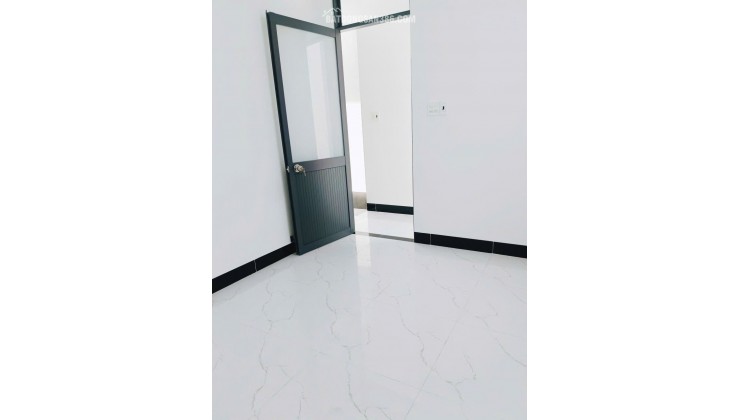 BÁN NHÀ 2 TẦNG MỚI ĐẸP ĐƯỜNG TRẦN HƯNG ĐẠO - QUY NHƠN.- MÃ SỐ: #NR3789