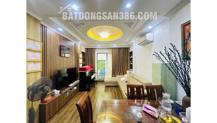 Hiếm. Bán nhà vị trí đắc địa đường Cổ Linh - Long Biên - HN