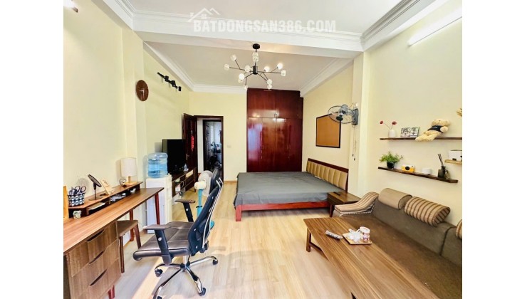  Bán nhà trong ngõ phân lô Quân đội Vip phố Lê Trọng Tấn TX 70m2 4 tầng giá hơn 15 tỷ 3 mặt thoáng nhà xây kiên cố ở cực sướng