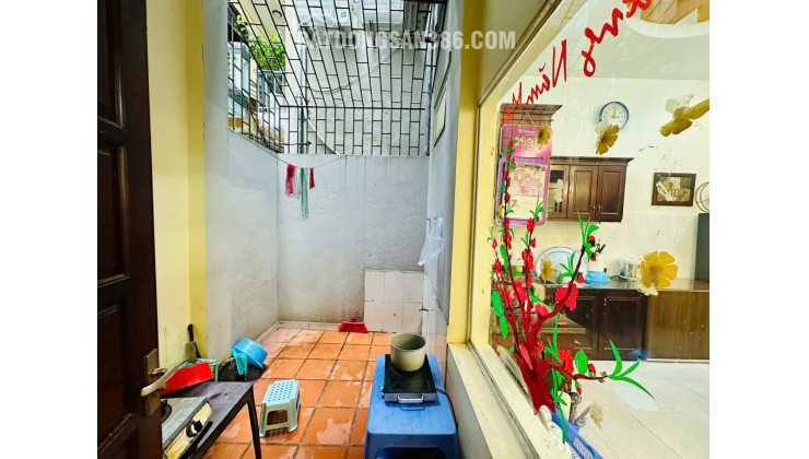  Bán nhà trong ngõ phân lô Quân đội Vip phố Lê Trọng Tấn TX 70m2 4 tầng giá hơn 15 tỷ 3 mặt thoáng nhà xây kiên cố ở cực sướng