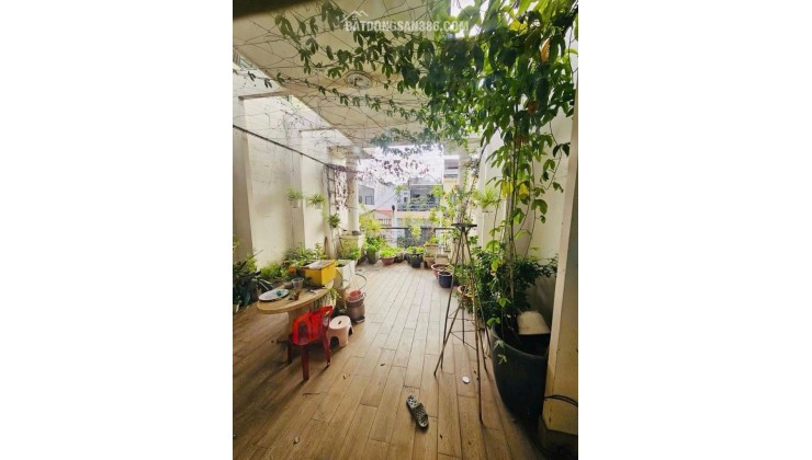 Nhà ĐẸP ngay TT Q.7 cũ - 60m2 - 4 PN - BTCT kiên cố - 6.x tỷ