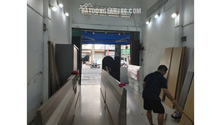 Cho thuê mặt tiền kinh doanh đường Ngô Gia Tự, Quận 10 – vị trí đẹp, đông khách