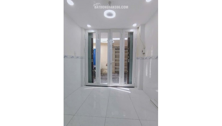 BÁN NHÀ MỚI - 2 TỶ HƠN - 3 TẦNG - SỔ HỒNG RIÊNG - GẦN BỆNH VIỆN CHỢ RẨY - QUẬN 11